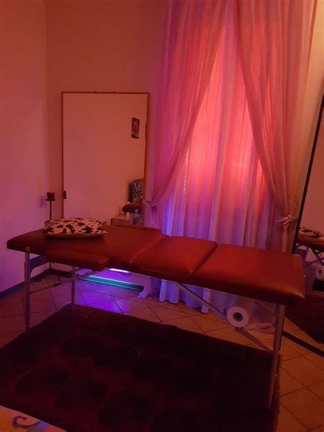 massaggi hot reggio emilia|Iman a Reggio Emilia 